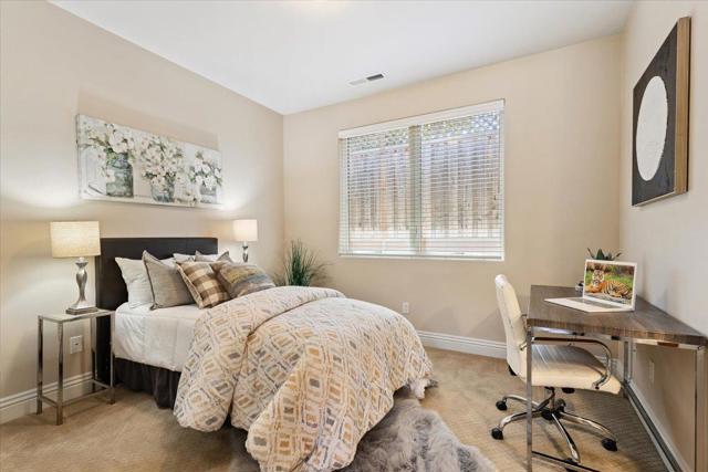 17820 Daves Avenue, Monte Sereno CA: https://media.crmls.org/mediaz/76937cca-3774-4335-867c-92d38ed2a0fb.jpg