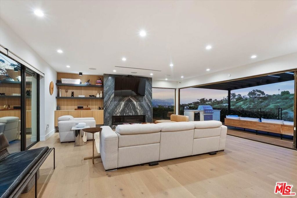 MLS #26661909 image #3