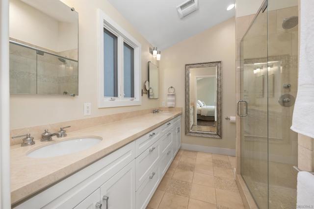 4336 Hill St, San Diego CA: https://media.crmls.org/mediaz/7694baa7-8e39-4ef0-9f99-dbcfa594544a.jpg