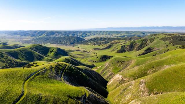 54800 Lonoak Road, King City CA: https://media.crmls.org/mediaz/7694bbbc-1c61-49f6-96e1-7574fbd43d76.jpg