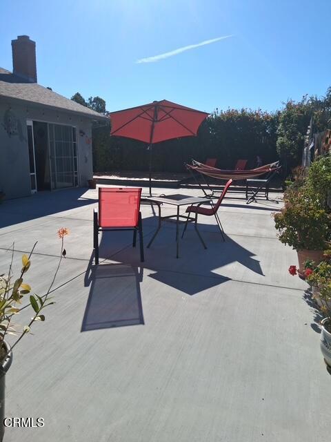 Detail Gallery Image 5 of 6 For 8582 Hollister St, Ventura,  CA 93004 - 3 Beds | 2 Baths