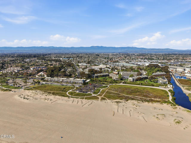 Detail Gallery Image 23 of 25 For 574 Ebbtide Cir, Port Hueneme,  CA 93041 - 3 Beds | 2 Baths