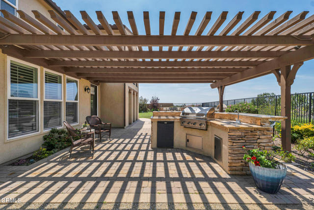 20752 Veneto Way, Porter Ranch CA: https://media.crmls.org/mediaz/7695990d-893c-495d-90eb-ac6378ce5129.jpg