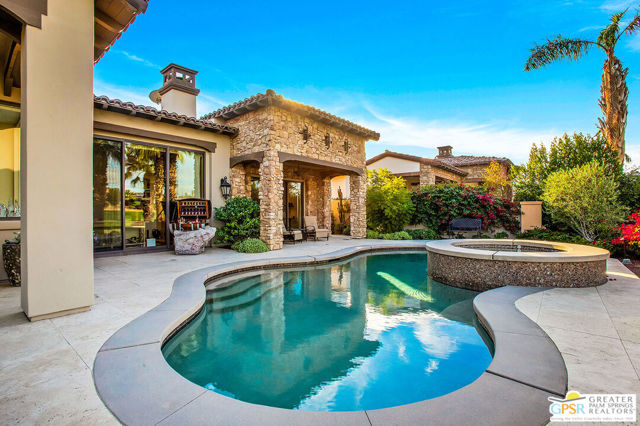76434 Via Uzzano, Indian Wells CA: https://media.crmls.org/mediaz/7695f638-9a61-426e-9826-0bc745daf0f4.jpg
