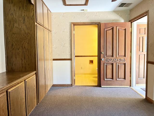 1642 W 27th Street, San Bernardino CA: https://media.crmls.org/mediaz/76960ebc-ffbc-467c-a2ea-2d1bf5c1b669.jpg