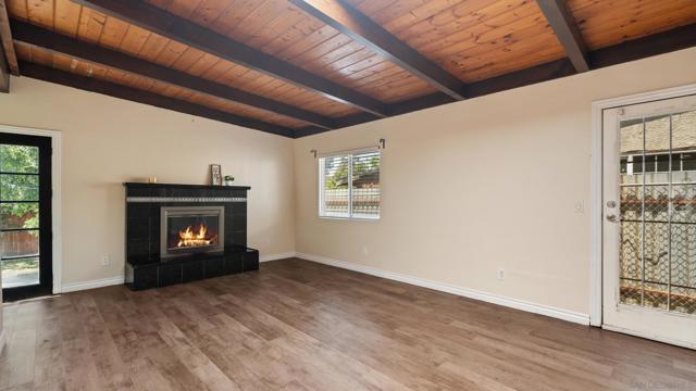7355 Jamacha Rd, San Diego CA: https://media.crmls.org/mediaz/7699620a-08f1-4487-af16-ec50ff4f3a2c.jpg