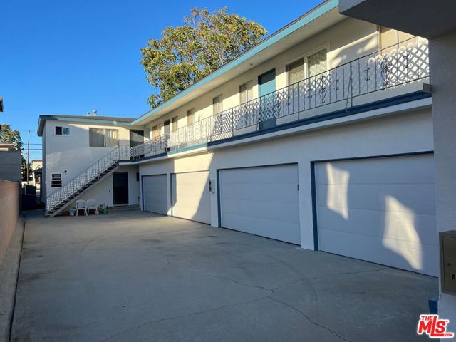 2605 Gates Avenue, Redondo Beach, California 90278, ,Residential Income,Sold,Gates,21102249