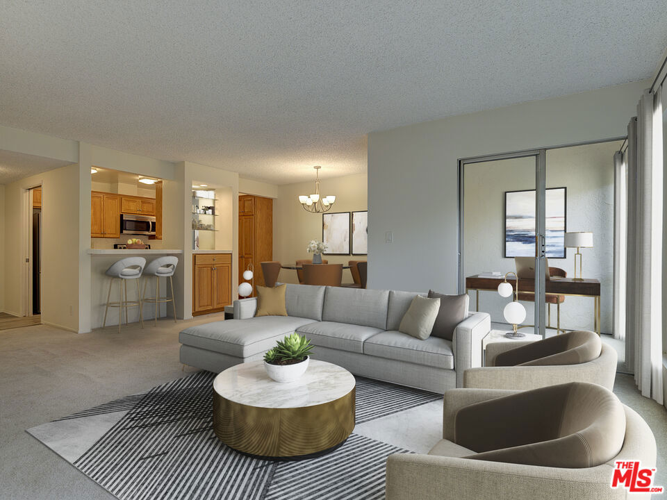 5600 Kensington Way #204