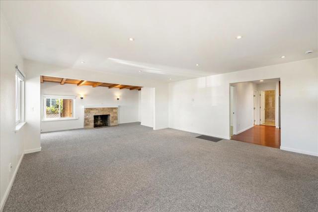 1284 Wanda Avenue, Seaside CA: https://media.crmls.org/mediaz/769ae1b5-310c-4d51-bee0-0bc15dc596f0.jpg