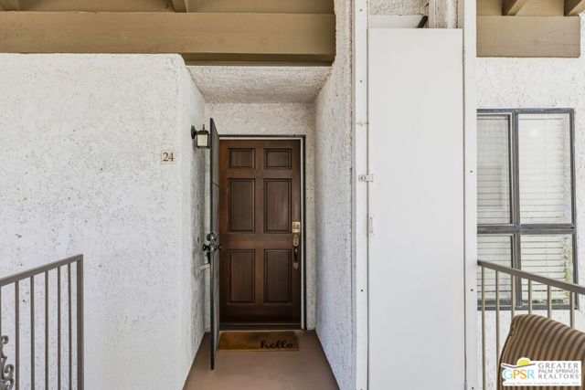 2240 S Palm Canyon Drive #24, Palm Springs, CA 92264