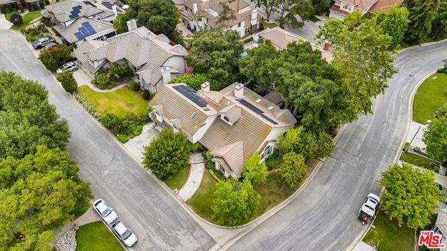 2200 Shenandoah Lane, Glendora CA: https://media.crmls.org/mediaz/769b5257-0359-4ee5-8857-327160eda921.jpg
