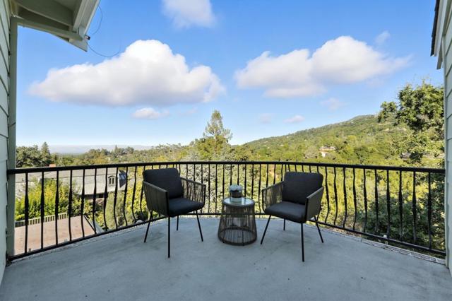 157 Central Avenue, Los Gatos CA: https://media.crmls.org/mediaz/769c9a42-3d45-4691-95df-f70e99d2effa.jpg