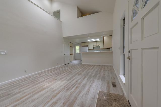 740 Loma Prieta Drive, Aptos CA: https://media.crmls.org/mediaz/769cff1b-a935-4530-affe-4762bd133209.jpg