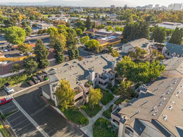 368 Coyote Creek Circle, San Jose CA: https://media.crmls.org/mediaz/769e3257-1b37-4d7a-abf8-73d021be91ff.jpg