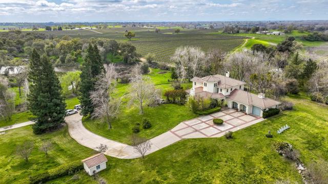 24943 N McIntire Road, Clements CA: https://media.crmls.org/mediaz/769eb49d-d5b5-43b9-8b06-38885e153b15.jpg