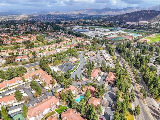 12059 Alta Carmel Ct, San Diego CA: https://media.crmls.org/mediaz/769f8745-1c51-4e30-889c-506698fd9fa3.jpg