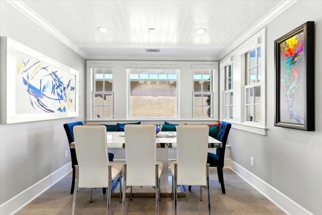 16218 George St, Los Gatos CA: https://media.crmls.org/mediaz/769fa526-dde6-4b26-8a78-c59d899972e7.jpg