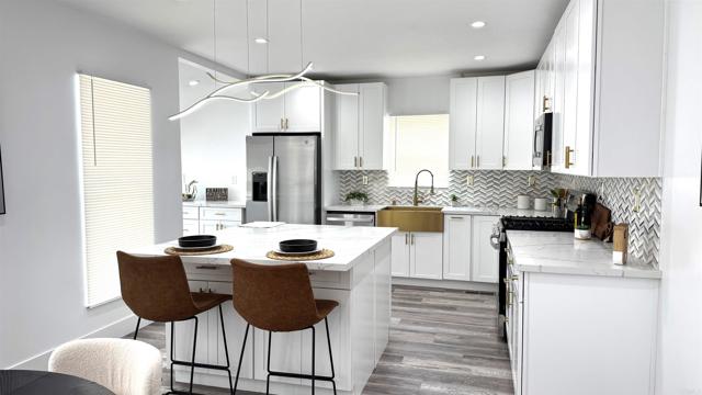 Detail Gallery Image 5 of 14 For 790 792 Leland Pl, El Cajon,  CA 92019 - – Beds | – Baths