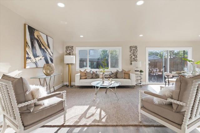 5375 Roxanne Drive, San Jose CA: https://media.crmls.org/mediaz/76a41112-8c5f-4904-86a6-48323e909182.jpg