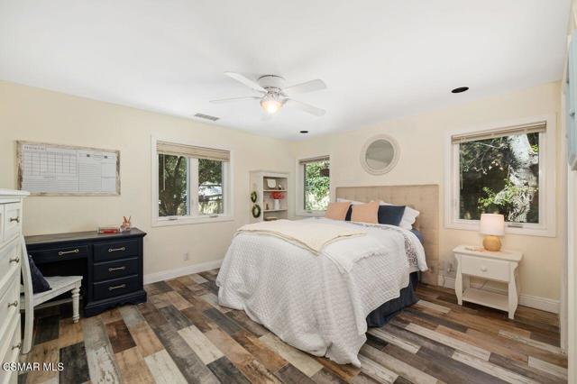 1203 Casa Grande Drive, Simi Valley CA: https://media.crmls.org/mediaz/76a53921-78ad-4698-b656-4ed1585e5dbd.jpg