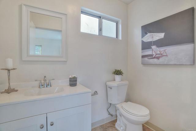 Detail Gallery Image 27 of 61 For 5091 El Arbol, Carlsbad,  CA 92008 - 4 Beds | 3 Baths