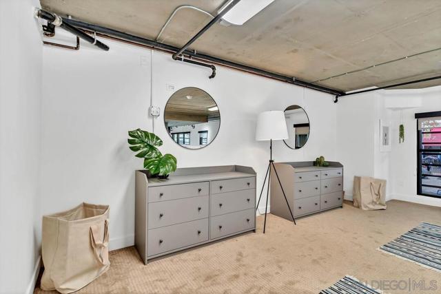 777 6th Ave, San Diego CA: https://media.crmls.org/mediaz/76a6ff03-6b4c-4216-a980-2f8710281034.jpg
