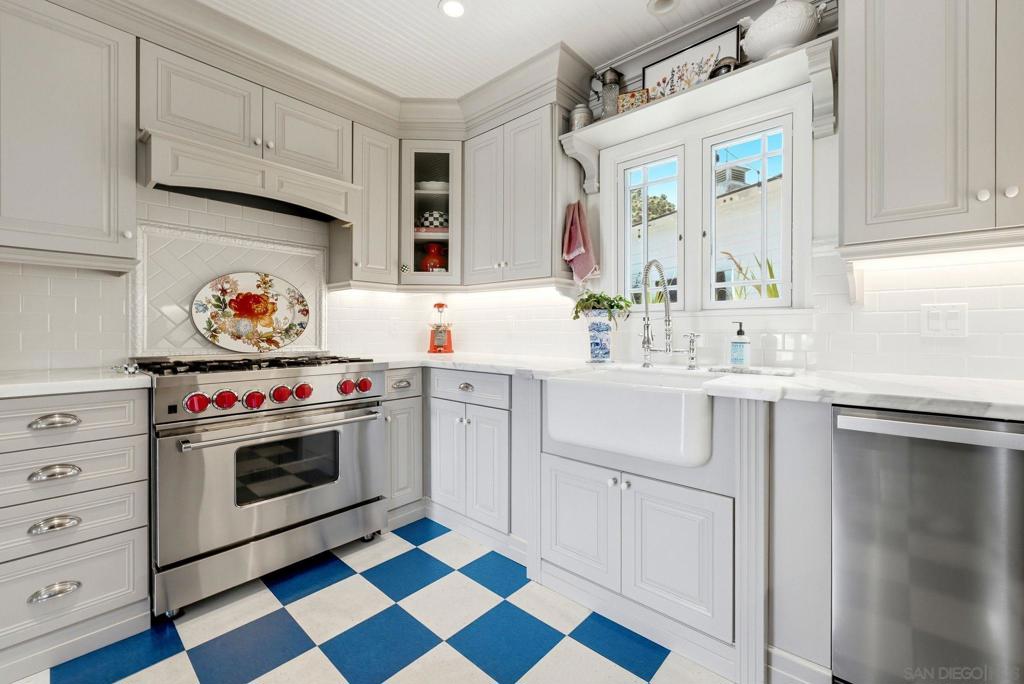 2254 Del Mar Heights Rd - photo 12