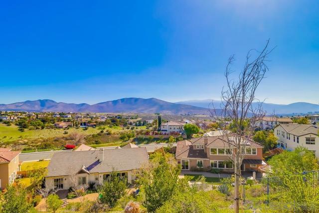 613 Overlook Place, Chula Vista, California 91914, 4 Bedrooms Bedrooms, ,4 BathroomsBathrooms,Single Family Residence,For Sale,Overlook Place,250020129SD