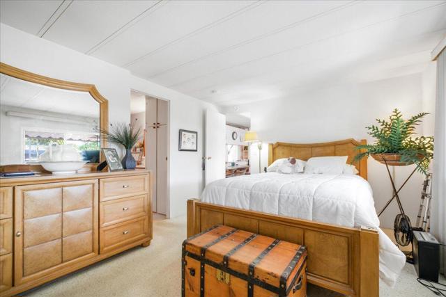 32857 Bloomfield Avenue, Thousand Palms CA: https://media.crmls.org/mediaz/76aa33d4-7a48-4cc0-9eac-a985257b888e.jpg
