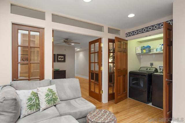 356 Prospect Street, La Jolla CA: https://media.crmls.org/mediaz/76aa5df9-5747-4518-8d26-f9a27787cfc2.jpg