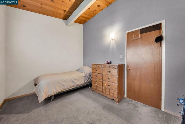 1246 Otis Dr, Alameda CA: https://media.crmls.org/mediaz/76aabdb1-d098-46ac-bd68-fa7a46f42aa1.jpg