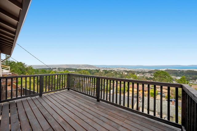 260 Lake Drive, San Bruno CA: https://media.crmls.org/mediaz/76ab2c78-2a5a-4061-9d6a-26f33a1f5128.jpg