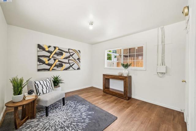 16829 Daryl Avenue, San Lorenzo CA: https://media.crmls.org/mediaz/76ac964d-16d9-4009-8865-74169eca4afc.jpg