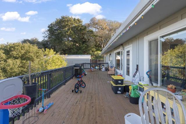 380 Hillside Road, San Juan Bautista CA: https://media.crmls.org/mediaz/76aec19e-fb6b-47d7-a472-b11f25e93db2.jpg