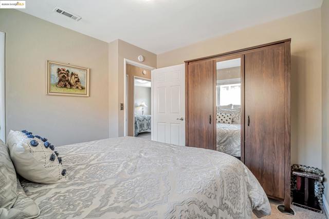 581 Fairway Street, Hayward CA: https://media.crmls.org/mediaz/76aede4d-726d-4503-9178-2ca170c4625f.jpg