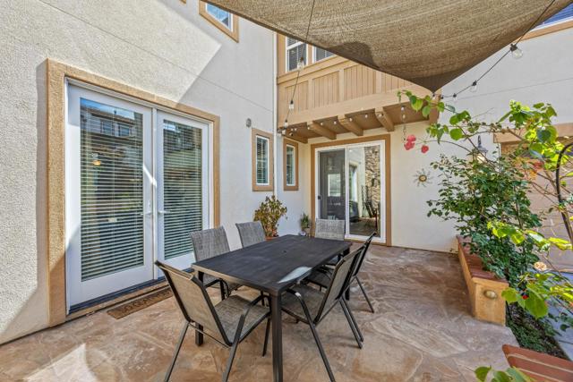 7632 Braid Court, Gilroy CA: https://media.crmls.org/mediaz/76af0ff2-cc4b-418d-b3bc-975b1f39b7de.jpg