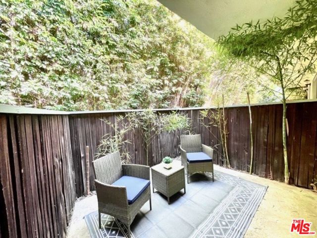 1453 S Westgate Avenue, Los Angeles CA: https://media.crmls.org/mediaz/76b04eea-77b1-4495-8e4d-047f0558ed00.jpg