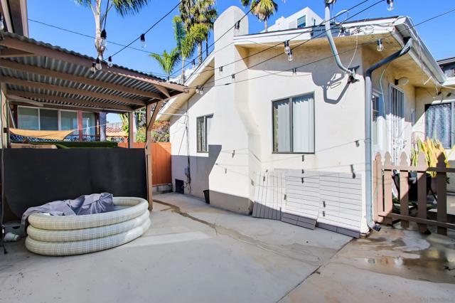 1654 LINWOOD ST, San Diego CA: https://media.crmls.org/mediaz/76b0a508-0e2c-44b1-8c76-ea8649b8eab5.jpg