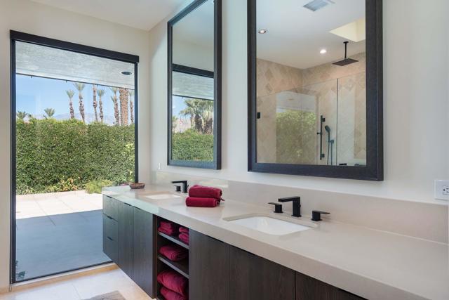 22 Cornell Drive, Rancho Mirage CA: https://media.crmls.org/mediaz/76b0e0cf-6ccd-4b0e-bb79-3a64ed40b2fa.jpg