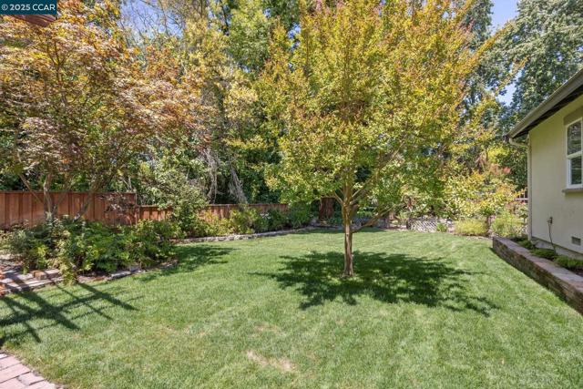 312 Soule Ave, Pleasant Hill CA: https://media.crmls.org/mediaz/76b13225-bc35-45a5-8b97-c18d81ccf40f.jpg