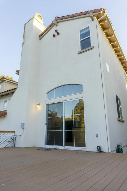 1026 Corte Augusta, Camarillo CA: https://media.crmls.org/mediaz/76b293d2-5b58-4db6-a825-3a08e8f8239c.jpg