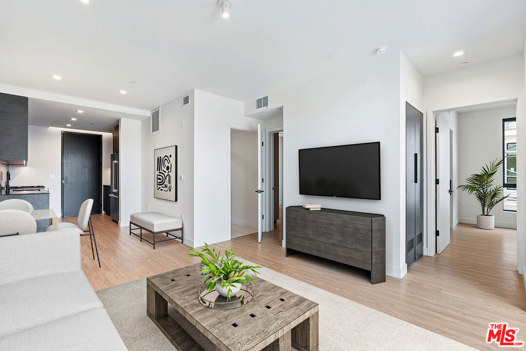 3667 Keystone Avenue #433