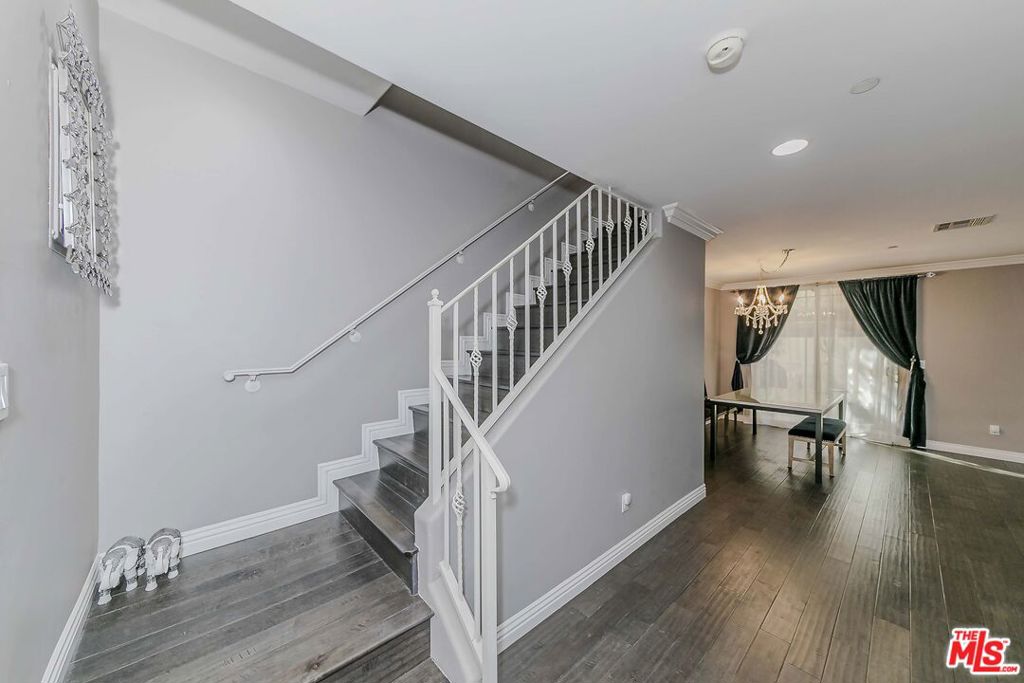 76B37B92 6C32 4694 8D2A 77Fce8677Abb 2743 Montrose Avenue #110, Montrose, Ca 91020 &Lt;Span Style='BackgroundColor:transparent;Padding:0Px;'&Gt; &Lt;Small&Gt; &Lt;I&Gt; &Lt;/I&Gt; &Lt;/Small&Gt;&Lt;/Span&Gt;