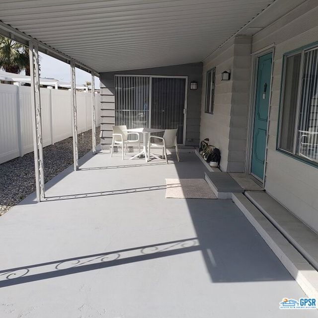 exterior patio to front door