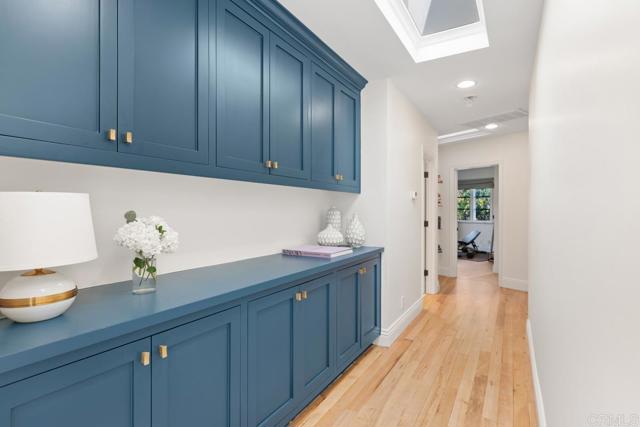 5499 Avenida Maravillas, Rancho Santa Fe CA: https://media.crmls.org/mediaz/76b3b8fb-f16a-46d8-a45c-6ad4a64017ad.jpg