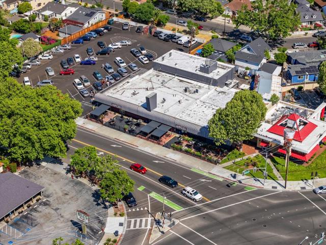 207 Brooklyn Avenue, San Jose CA: https://media.crmls.org/mediaz/76b3bf71-a9ae-4356-9f1c-0b7e33d2b8a0.jpg