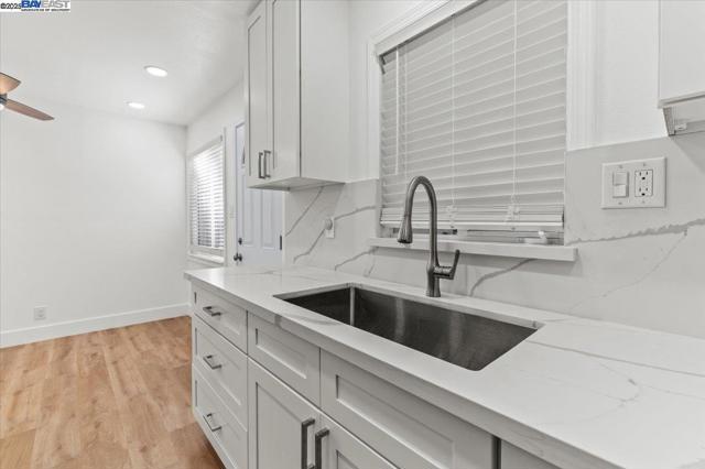 462 Craven Court, Hayward CA: https://media.crmls.org/mediaz/76b3db42-fc6d-4211-9560-e59c753c856d.jpg