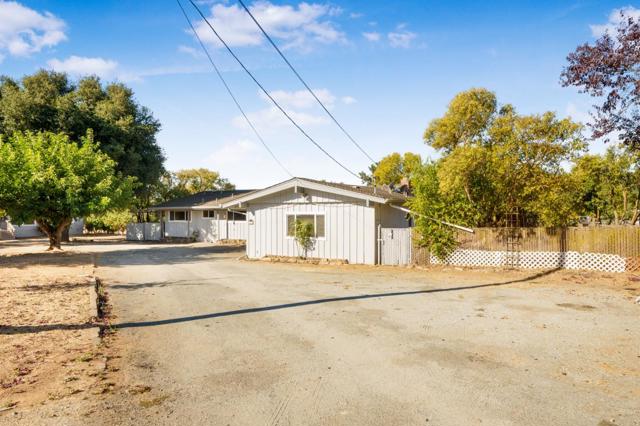 1955 Church Avenue, San Martin CA: https://media.crmls.org/mediaz/76b41dfd-eee7-44b3-8d00-de93146aa740.jpg
