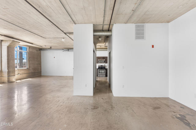 Detail Gallery Image 17 of 30 For 825 E 4th St #409,  Los Angeles,  CA 90013 - 1 Beds | 1 Baths