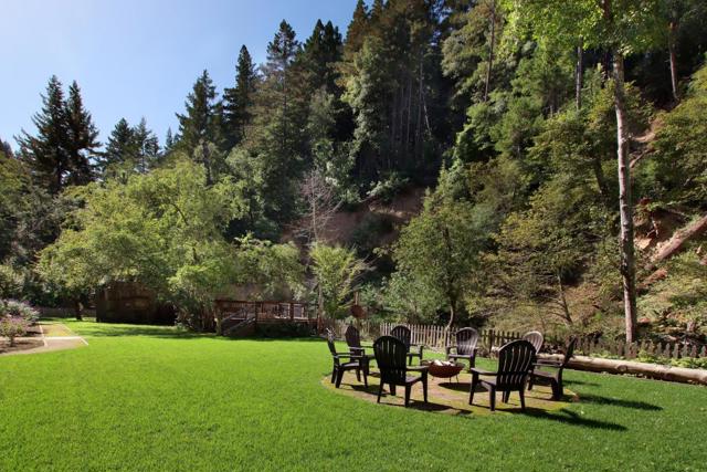 16770 Redwood Lodge Road, Los Gatos CA: https://media.crmls.org/mediaz/76b66c39-fc7f-4001-b6f5-3db8e4013d5f.jpg